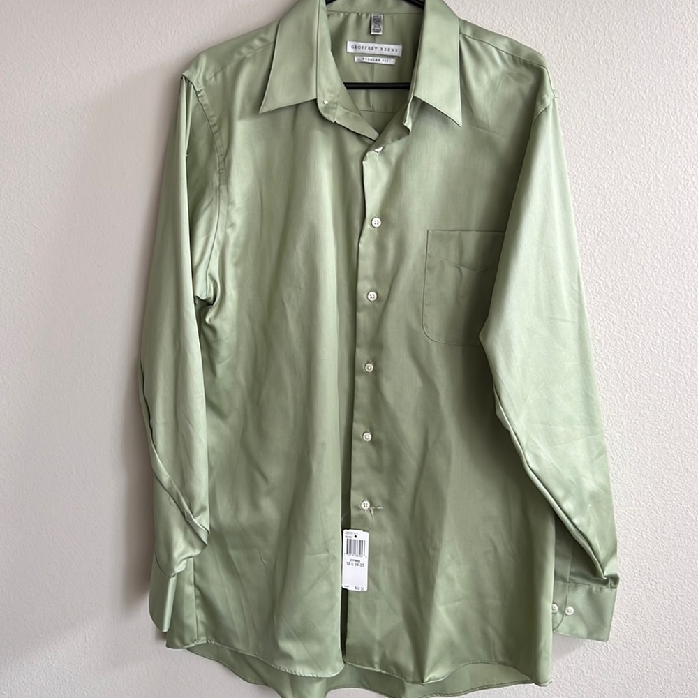 Men’s Geoffrey Beene dress shirt